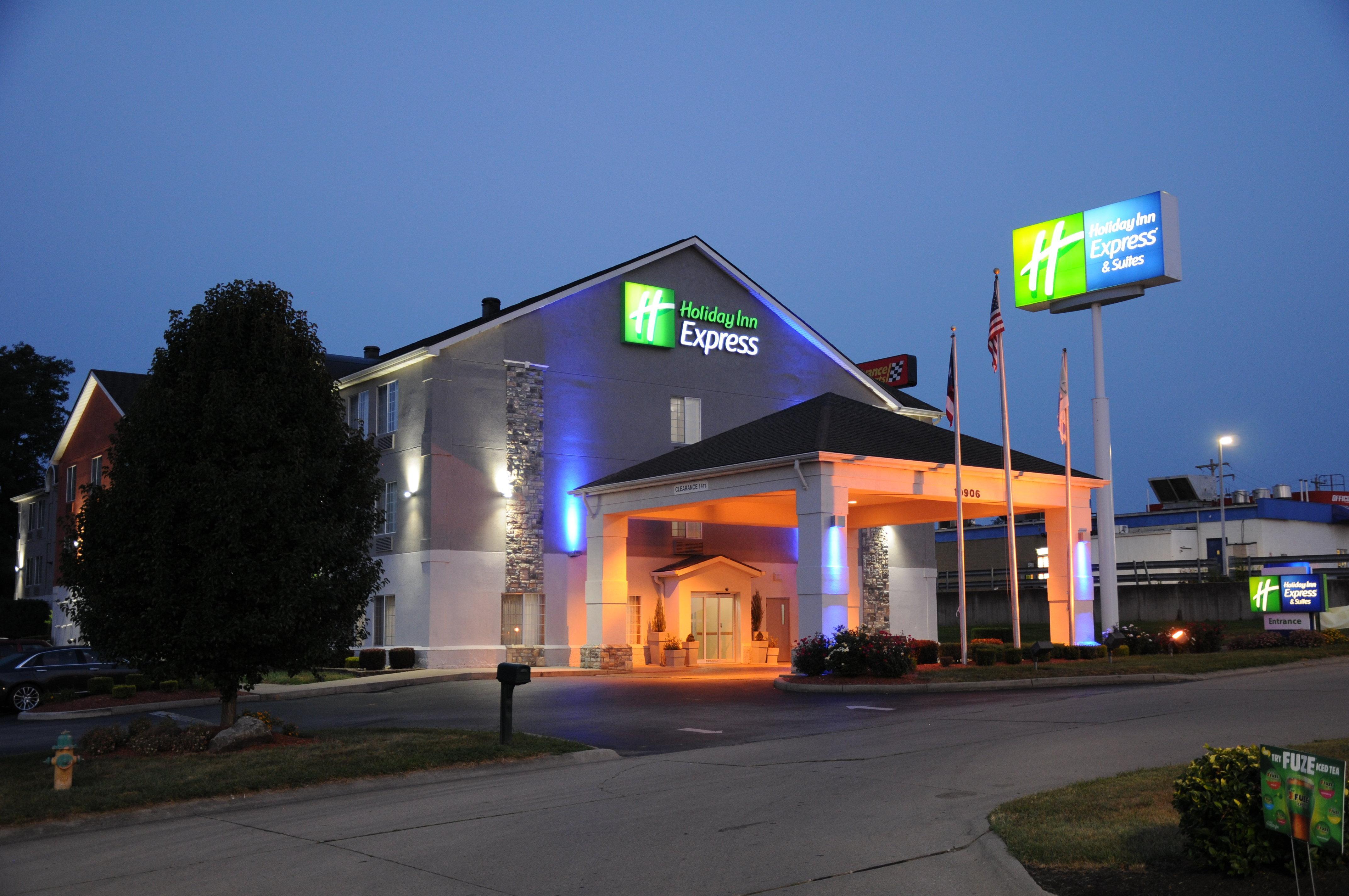 Holiday Inn Express & Suites Harrison By Ihg Extérieur photo