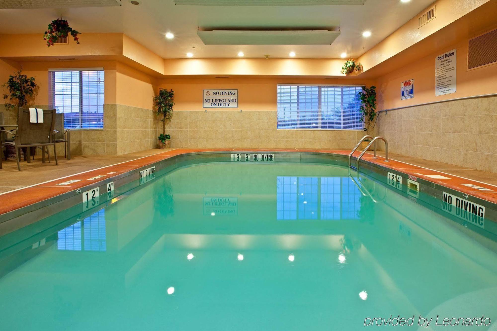 Holiday Inn Express & Suites Harrison By Ihg Facilités photo